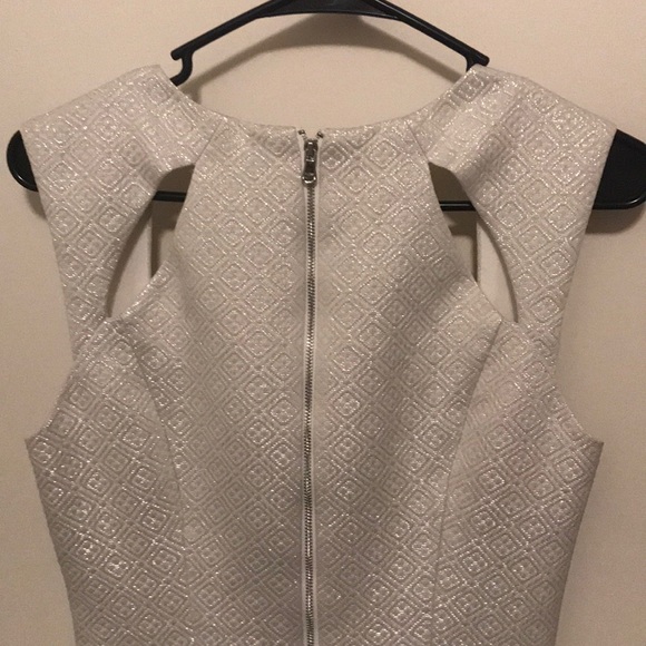 Guess sweetheart dress - Picture 10 of 11